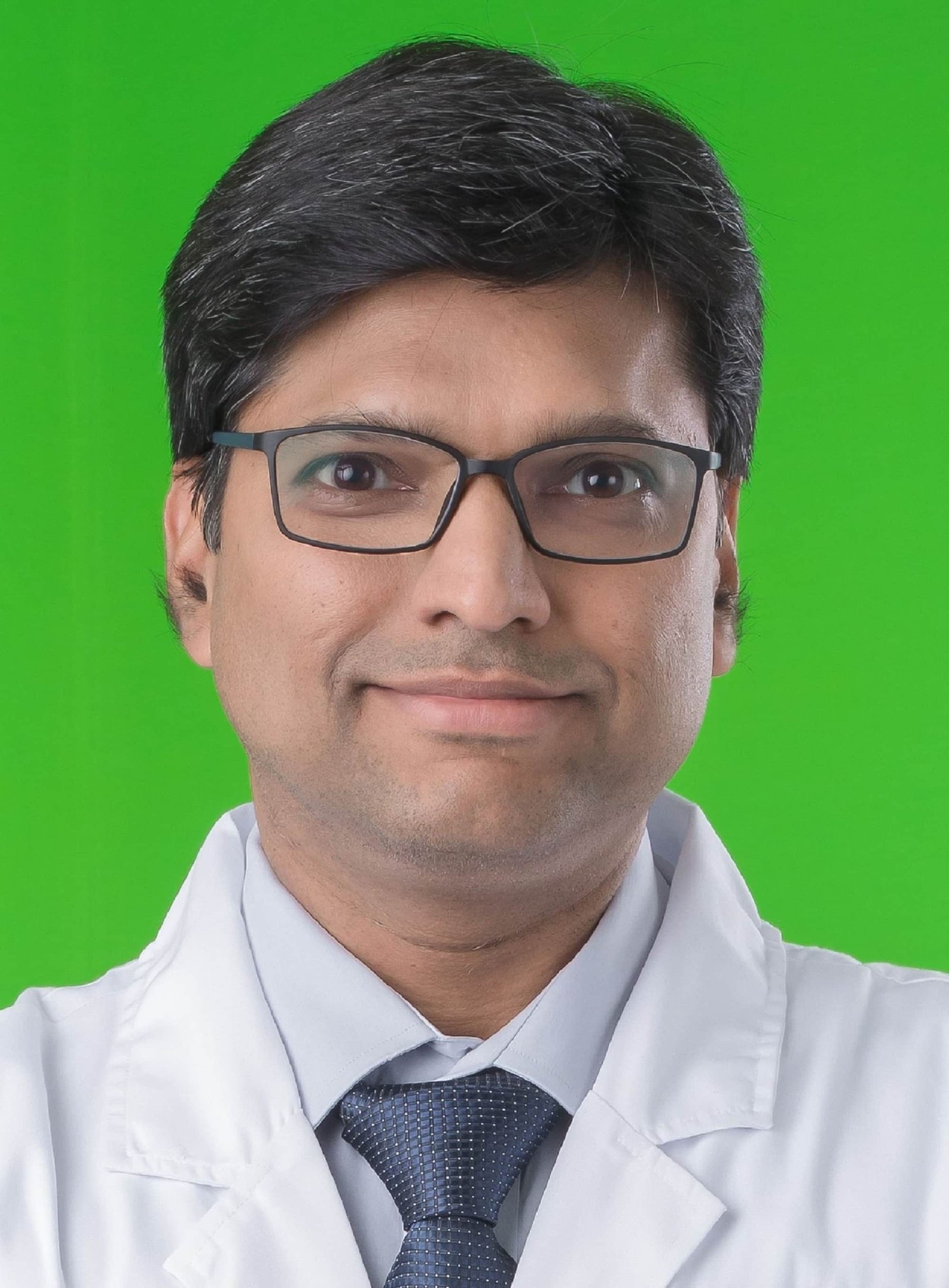 Portrait of Dr. Ravi Prakash, post-surgery rehabilitation consultant